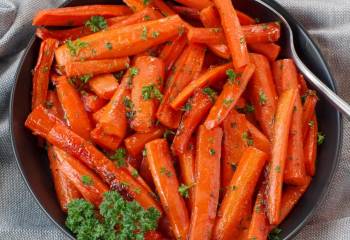 Healthy Roasted Carrots With Brown Sugar