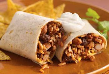 Spicy Chicken Burrito (Slimming World Friendly)