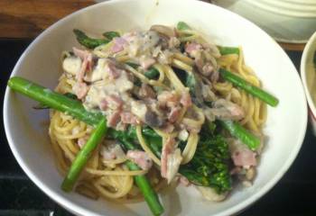 Creamy Mushroom And Bacon Spaghetti With Chilli Griddled Greens