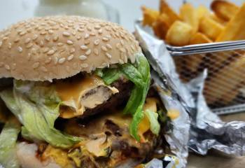 How To Make A Five Guys Burger At Home