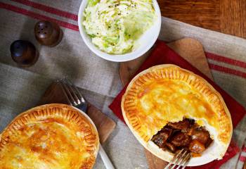 Slimming Worlds Steak And Guinness Pies With Sprout Mash Recipe