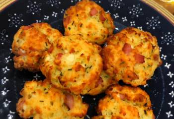 Low Syn Cheese &amp; Bacon Scones | Slimming World