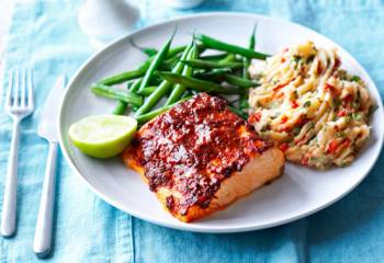 Baked Spiced Salmon With Green Beans And Herby Mash