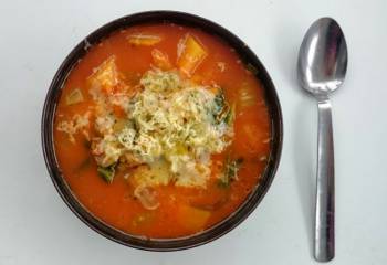 Syn Free Butternut, Tomato, Cabbage & Cheese Soup – Slimming World