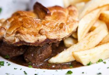 Amazing Steak & Onion Pie - 3 Syns Only