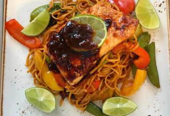 Syn Free Teriyaki & Chilli Salmon With Noodles