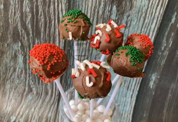 Delicious Christmas Cake Pops &Ndash; The Perfect Recipe